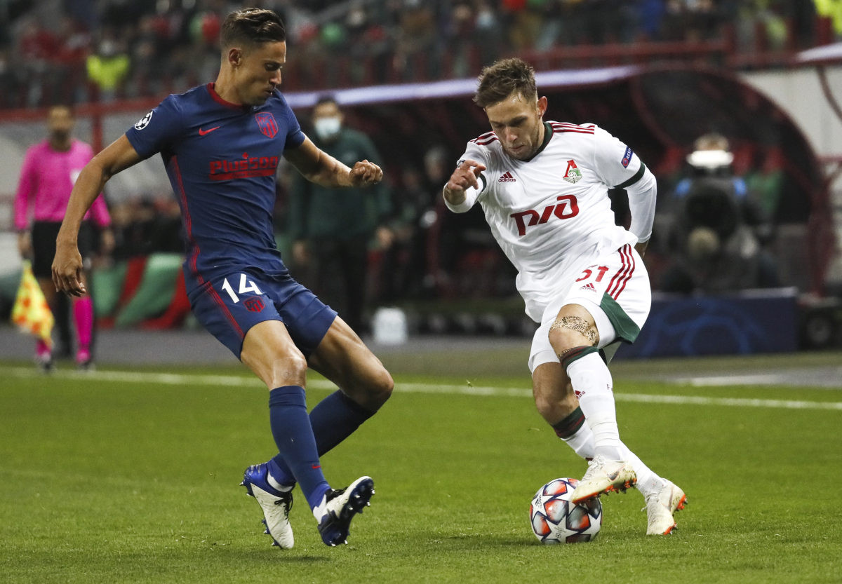 Što Inter i Real nisu mogli, Borussiji ide od šale, VAR razbijesnio Luisa Suarea u Moskvi Što Inter i Real nisu mogli, Borussiji ide od šale, VAR razbijesnio Luisa Suarea u Moskvi