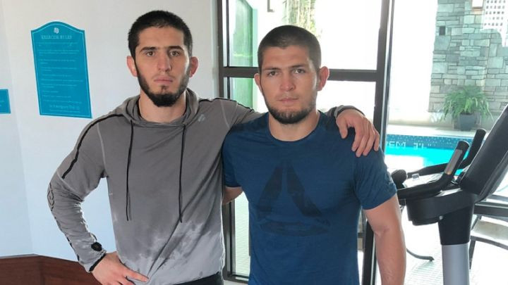 Khabib je spasio jednog prijatelja Khabib je spasio jednog prijatelja
