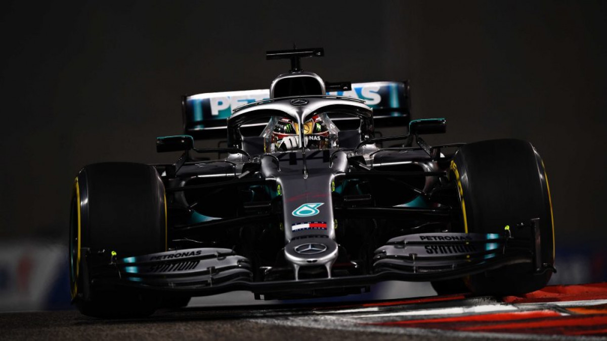 Lewis Hamilton slavio i u Abu Dhabiju Lewis Hamilton slavio i u Abu Dhabiju