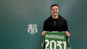 Tarik Muharemović potpisao novi ugovor sa Sassuolom, potpis obilježio uz karakterističan ples