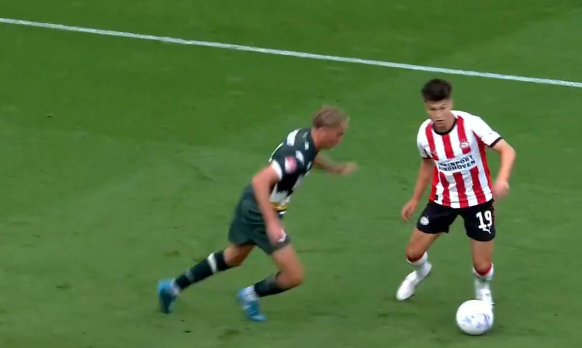 Bajraktarević magijom oduševio navijače PSV-a, odmah se javili i bh. fanovi i "prozvali" Barbareza Bajraktarević magijom oduševio navijače PSV-a, odmah se javili i bh. fanovi i "prozvali" Barbareza