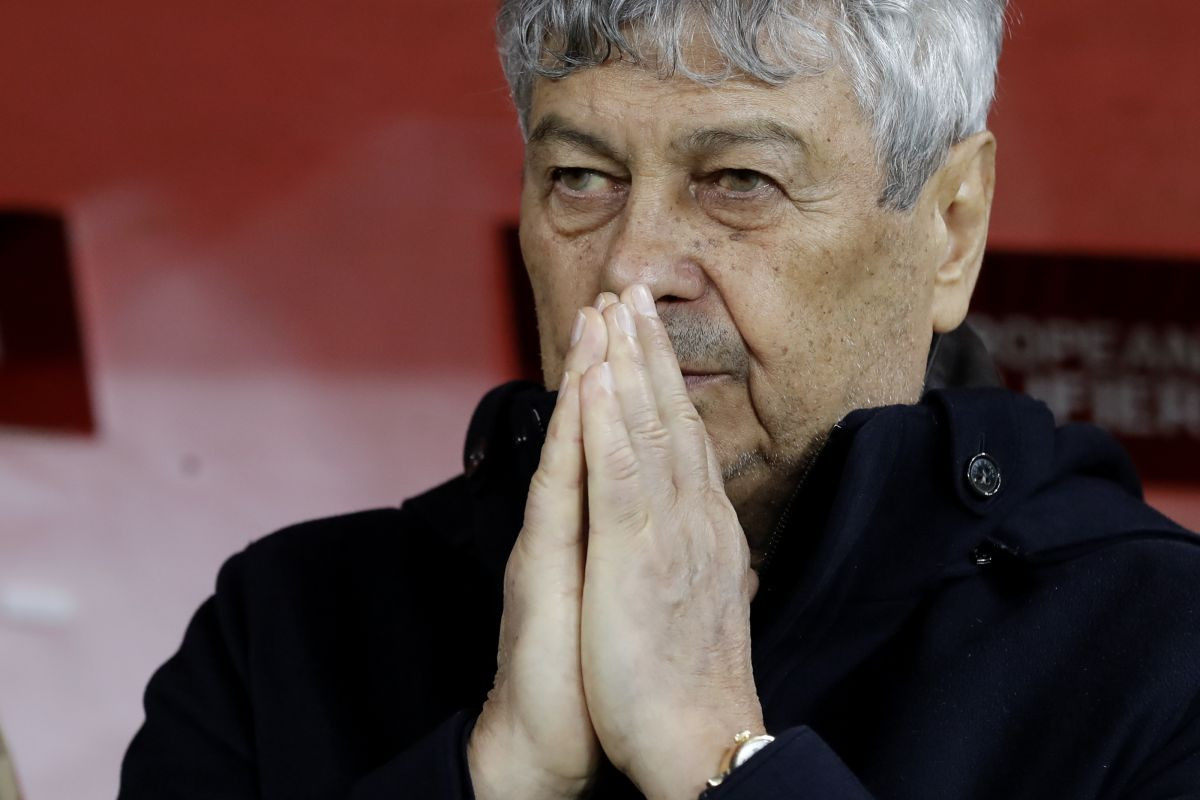 Nakon riječi da u svakom trenutku može napustiti reprezentaciju, Lucescu objavio konačnu odluku