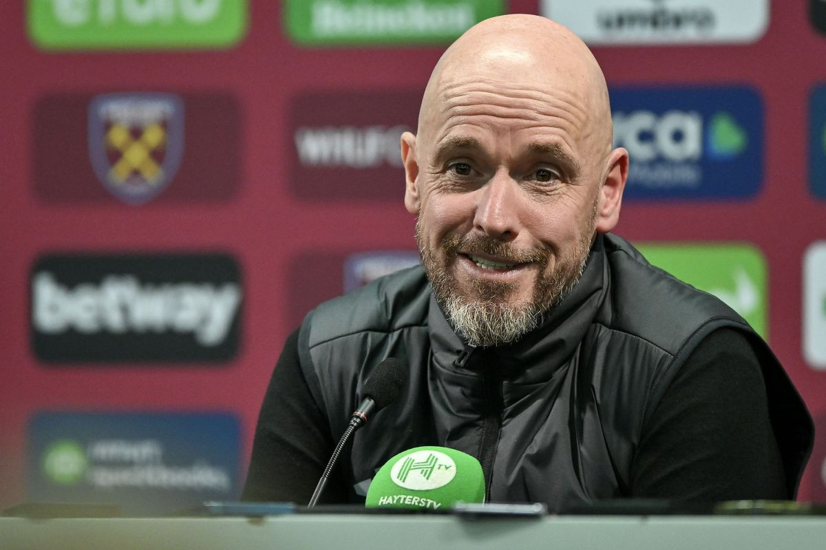 Navijači Manchester Uniteda slave: Erik ten Hag dobio otkaz u Manchester Unitedu! Navijači Manchester Uniteda slave: Erik ten Hag dobio otkaz u Manchester Unitedu!