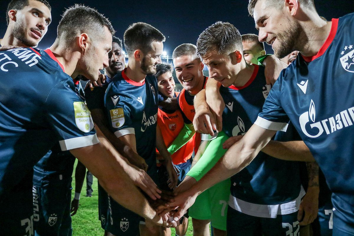 Drugo lice igrača Crvene zvezde i riječi koje su uzdrmale Srbiju: "Da, hoću da igram za Albaniju!" Drugo lice igrača Crvene zvezde i riječi koje su uzdrmale Srbiju: "Da, hoću da igram za Albaniju!"