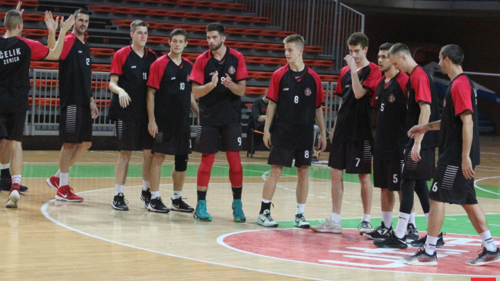 Košarkaši Čelika bez trojice na gostovanju u Hadžićima