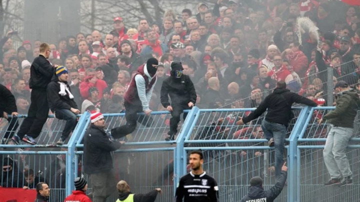 Neonacisti vrijeđali igrače Bayerna
