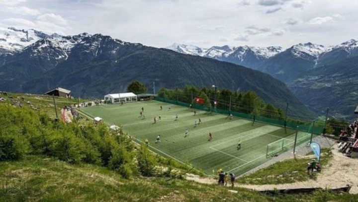 Ne, ne lažu vas, ovi stadioni su stvarni Ne, ne lažu vas, ovi stadioni su stvarni