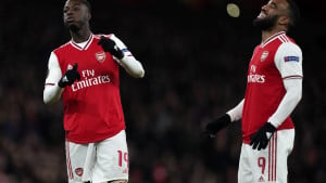 Fudbaleri Arsenala uhvaćeni u nepoštivanju "socijalnog distanciranja"