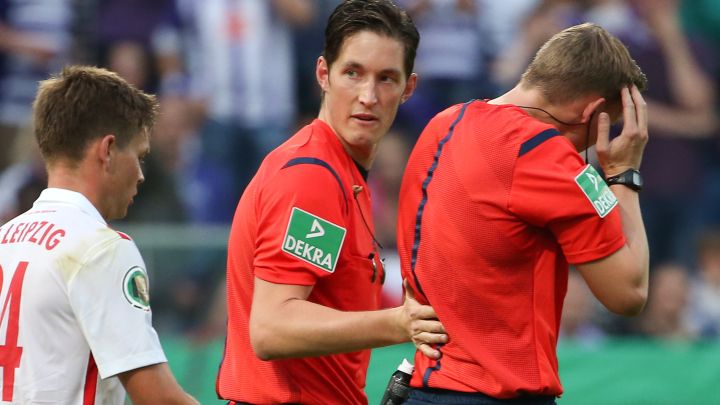 Sudija pogođen upaljačem, Hertha, Nurnberg i Borussia prošli